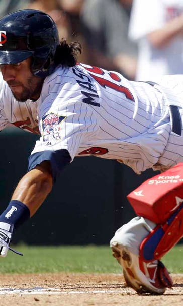 Twins reassign OF Darin Mastroianni